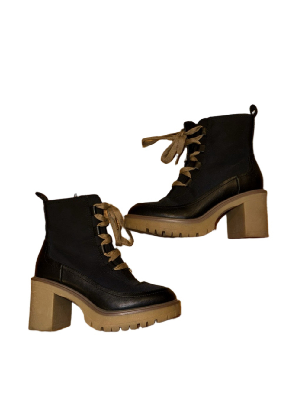 Women’s Universal Thread Black Lace Up Utility Lug Sole Combat Boots - Picture 4 of 10